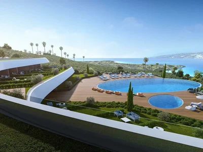 Zespół mieszkaniowy Modern residence with a view of the sea, swimming pools and a spa center, Izmir, Turkey