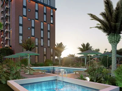 Complejo residencial New guarded residence with a swimming pool close to the coast and a metro station, Istanbul, Turkey