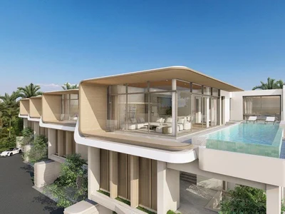 Complejo residencial Complex of villas with swimming pools and picturesque views in a sought-after area of Phuket, Thailand