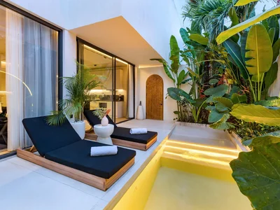 Zespół mieszkaniowy Prestigious fully equipped villas with swimming pools and recreation areas in Tibubeneng, Bali, Indonesia