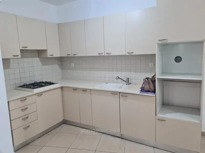 Barrio residencial Appartement a louer a arnona