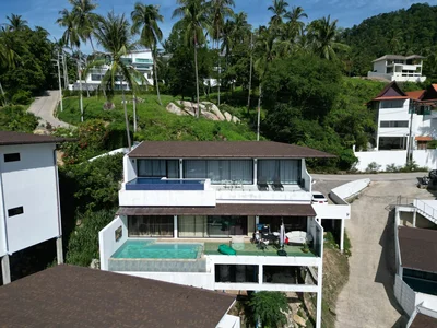 Complexe résidentiel Furnished apartments and villas with private swimming pools and sea view, in a quiet area near Lamai Beach, Samui, Thailand