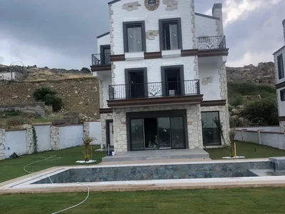 Willa 4+1 Villa in İzmir