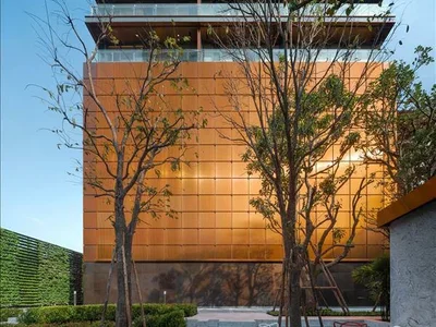 Zespół mieszkaniowy New residence in the heart of the most prestigious area of Bangkok, Thailand