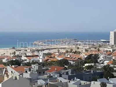 Dzielnica mieszkaniowa A ne pas manquer avec terrasse bel appartement bien agence etage haut avec vue proche de la mer spacieux vue sur la mer