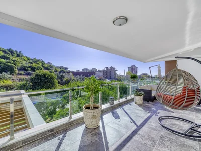 Zespół mieszkaniowy 3-Bedroom duplex apartments with Large Terrace in Cikcilli, Alanya