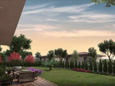Zespół mieszkaniowy New complex of villas with swimming pools and around-the-clock security close to a highway, Istanbul, Turkey