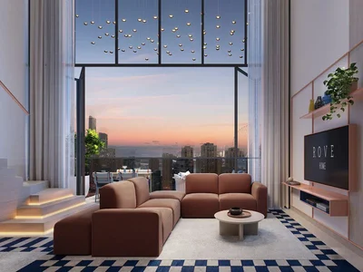 Complexe résidentiel New complex of furnished apartments Rove Dubai Marina with swimming pools and co-working areas in the heart of Dubai Marina, Dubai, UAE