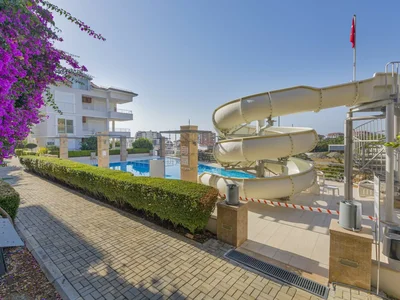 Dzielnica mieszkaniowa Semi-detached house in Luxury complex in Alanya