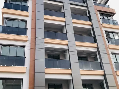 Complejo residencial Golden Life