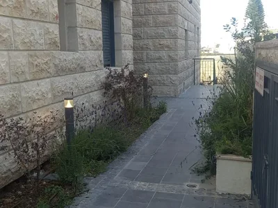 Quartier résidentiel Appartement à louer 2 pièces 55m2 – bet hakerem, jérusalem