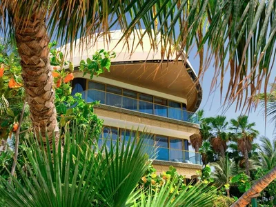 Villa Sweden Villas THOE and interiors by Bentley