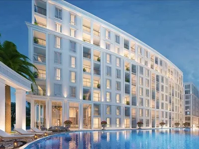 Zespół mieszkaniowy Low-rise premium residence with swimming pools in the center of Pattaya, Thailand