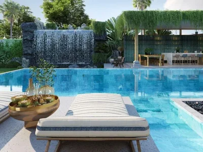 Zespół mieszkaniowy New gated complex of villas with swimming pools in a popular area of Phuket, Thailand