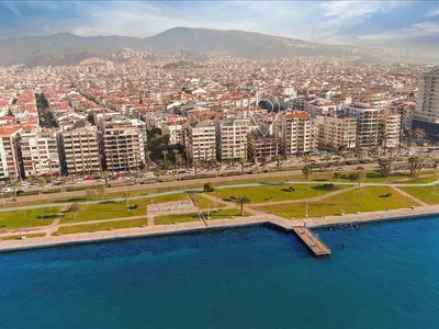 Complejo residencial New residence on the first sea line, Izmir, Turkey