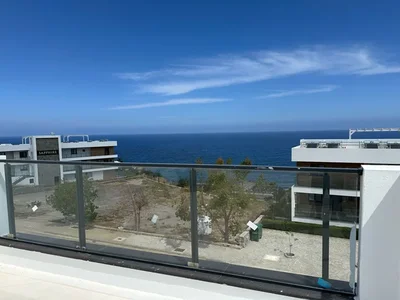 Residential complex Studio - penthouse in the Caesar Cliff complex.