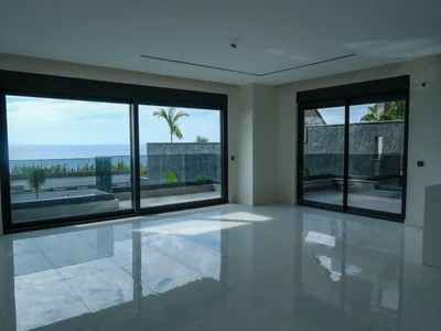 Zespół mieszkaniowy Prestigious residential complex with swimming pools just 70 m from the sea, Kargicak, Alanya, Türkiye