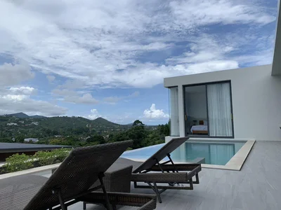 Zespół mieszkaniowy Villas with swimming pools, terraces and gardens, surrounded by green areas, Bophut, Samui, Thailand