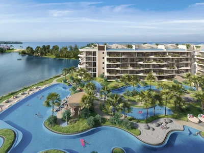Zespół mieszkaniowy New residential complex on the lagoon shore near Bang Tao beach, Phuket, Thailand