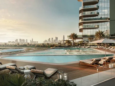 Wohnanlage New high-rise residence Claydon House with three swimming pools, a lagoon and a promenade, Nad Al Sheba 1, Dubai, UAE