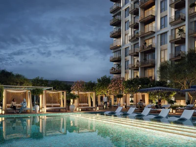 Complejo residencial New Altus Residence with swimming pools close to the promenade and the metro station, Dubai Creek Harbour, Dubai, UAE