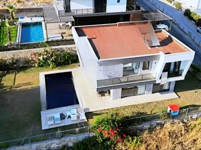 Willa Four bedroom villa in Bodrum, 800 meters from the sea.