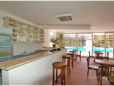 Complexe résidentiel Luxury penthouse with stunning sea view, Tosmur