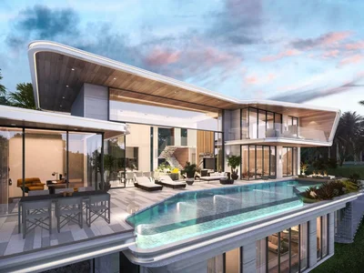 Complexe résidentiel Villas with private pools, with mountain, sea, lake and garden views, in the centre of Phuket, Thailand