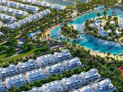 Wohnanlage New complex of townhouses Sun City with green areas and sports grounds, Dubailand, Dubai, UAE