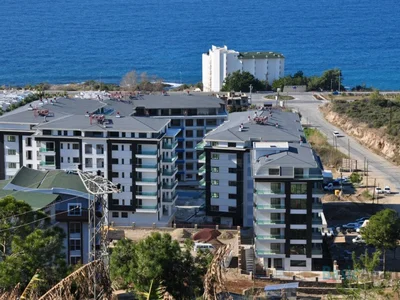 Barrio residencial Contemporary seafront apartment in Alanya
