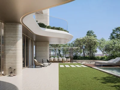 Residential complex New Vitalia Palm Jumeirah Residences with a swimming pool, a gym and restaurants, Palm Jumeirah, Dubai, UAE