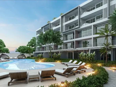 Complexe résidentiel New residence with swimming pools and gardens at 250 meters from the coast, 10 minutes walk from the international school, Phuket, Thailand