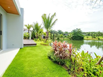 Residential complex New residential complex of villas with swimming pools in Phuket, Thailand