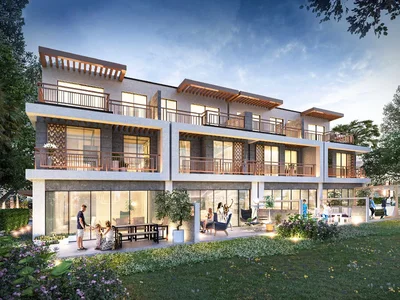 Villa 3 Bedrooms Villa in World Class Community
