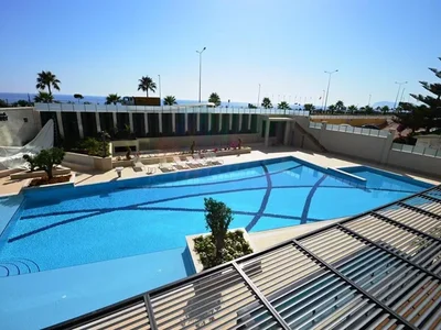 Complejo residencial Furnished 2+1 apartment in Konak Seaside Tower complex on the first coastline.