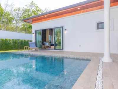 Villa Kiri Buddha Pool Villa