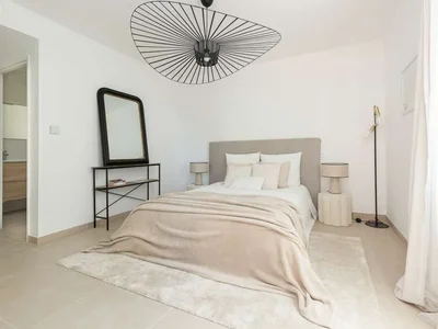 Villa 5 komnat radom s centrom Kann