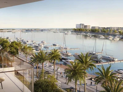Complexe résidentiel Apartments in the new residential complex Pier Point 1&2 with a pool and green areas on the first line by the sea, ​​Port Rashid, Dubai