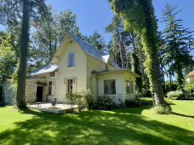 How much does land in Latvia cost? A selection of houses with turnkey plots