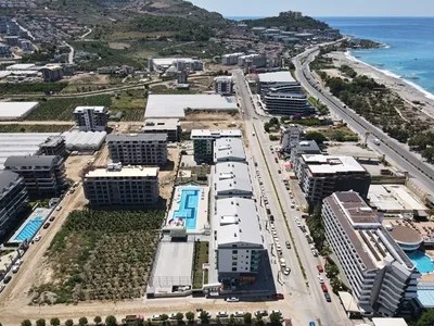 Zespół mieszkaniowy Furnished apartment 1+1 100 meters from the sea in the Konak Terrace complex.