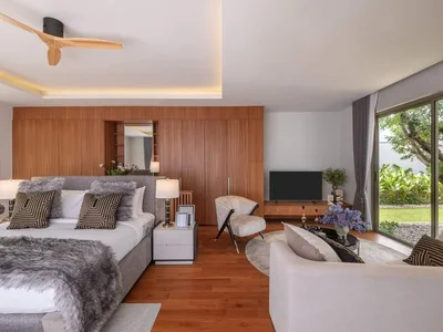 Villa Botanica Grand Avenue 