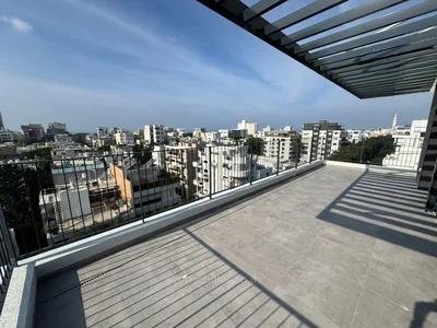 Barrio residencial Superbe penthouse - proche mer - vieux nord