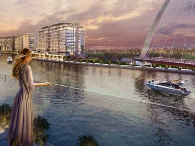Residential complex Canal Front Residences