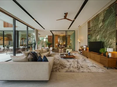 Complexe résidentiel Complex of villas with swimming pools in a convenient area of Phuket, Thailand