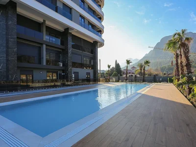 Wohngebäude Neubauwohnung mit Bergblick in Konyaaltı, Antalya