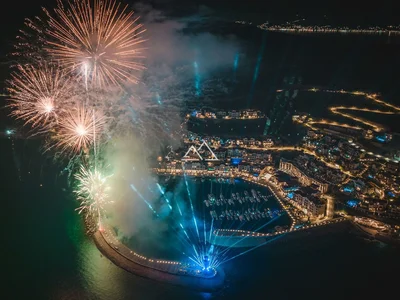 Жилой комплекс Lustica Bay: новый район Centrale