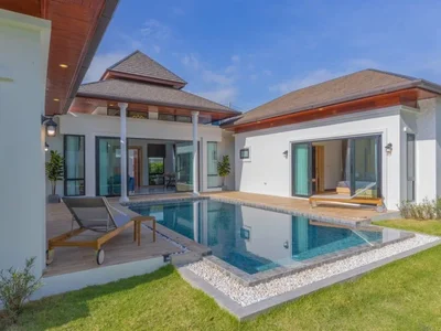 Villa Kiri Buddha Pool Villa