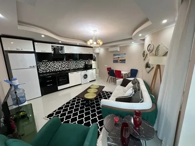 Complejo residencial Furnished 1+1 apartment in Konak Blue Bay complex near Cleopatra beach.