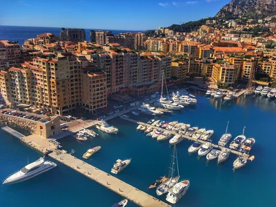 The cost of luxury real estate decreased. Monaco experiences a record number of transactions