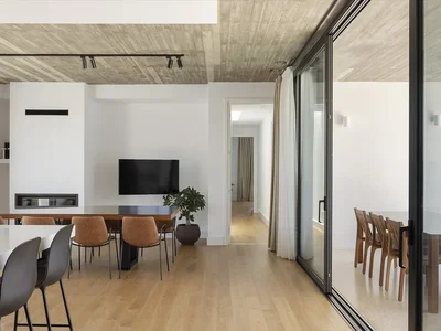 Residential complex T House
